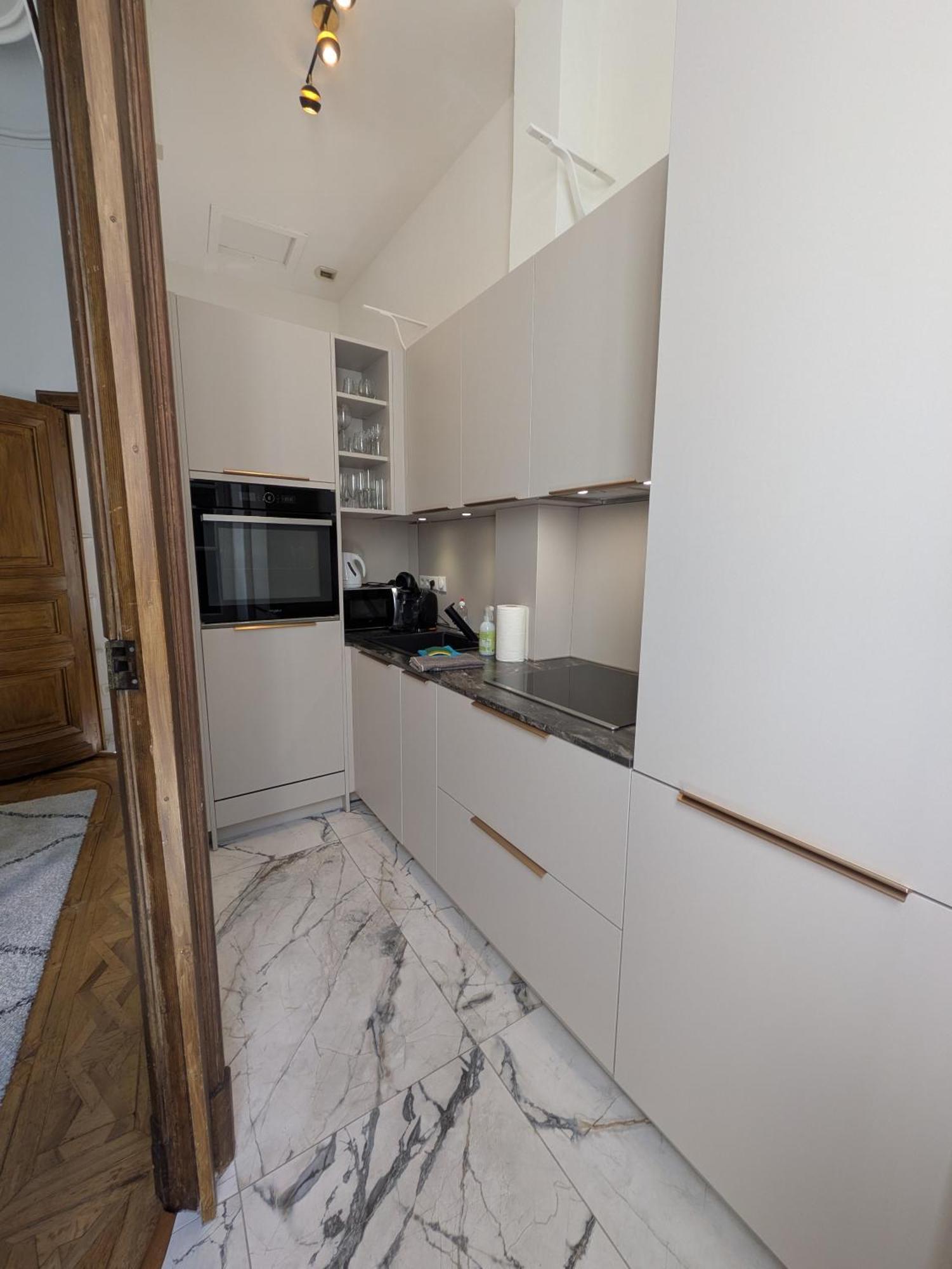 Maison Eglantine Historic 4 Star With Air Conditioning 卡尔卡松 外观 照片